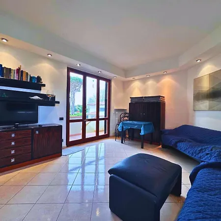 Casa Le Focette By Nicola Real Estate